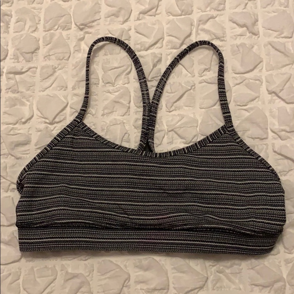 Black and White Lulu Lemon sports bra!
